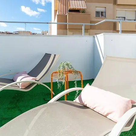 Atico Soleado En El Centro De *